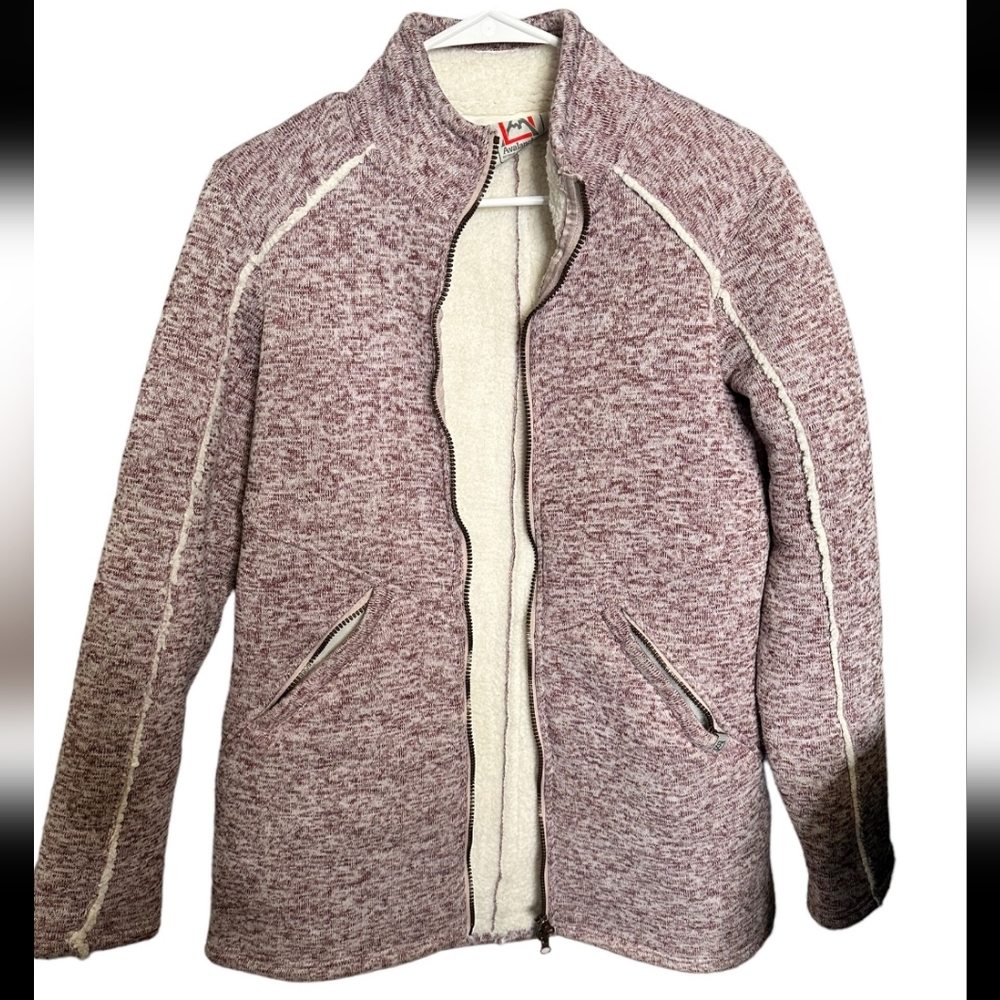 Avalanche‎ jacket size large